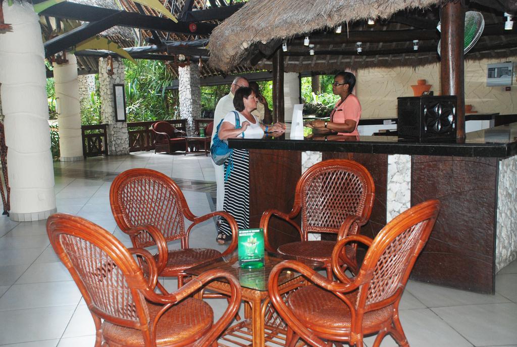 Bamburi Beach Hotel Buitenkant foto