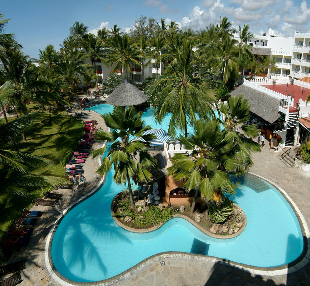 Bamburi Beach Hotel Buitenkant foto